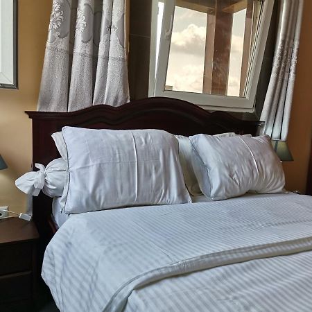 Residence Hoteliere Mb-202 C Douala Ngoại thất bức ảnh