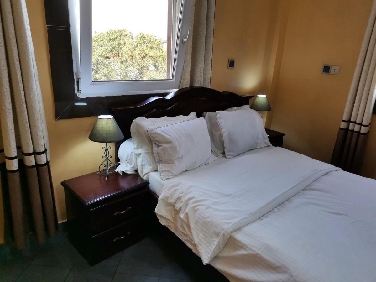 Residence Hoteliere Mb-202 C Douala Ngoại thất bức ảnh