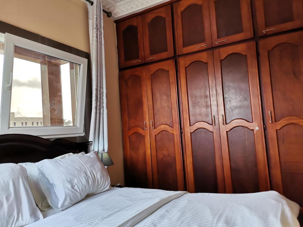 Residence Hoteliere Mb-202 C Douala Ngoại thất bức ảnh