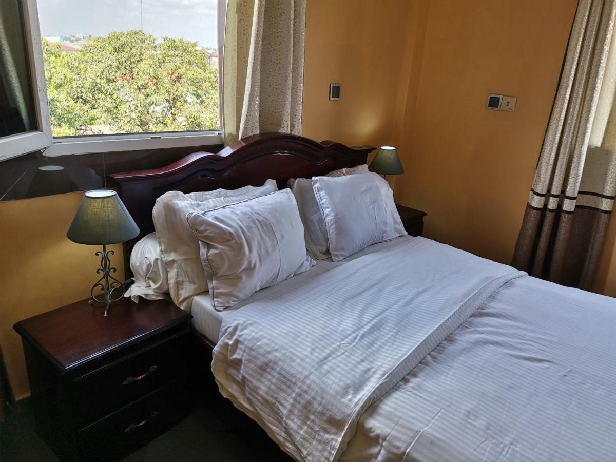 Residence Hoteliere Mb-202 C Douala Ngoại thất bức ảnh