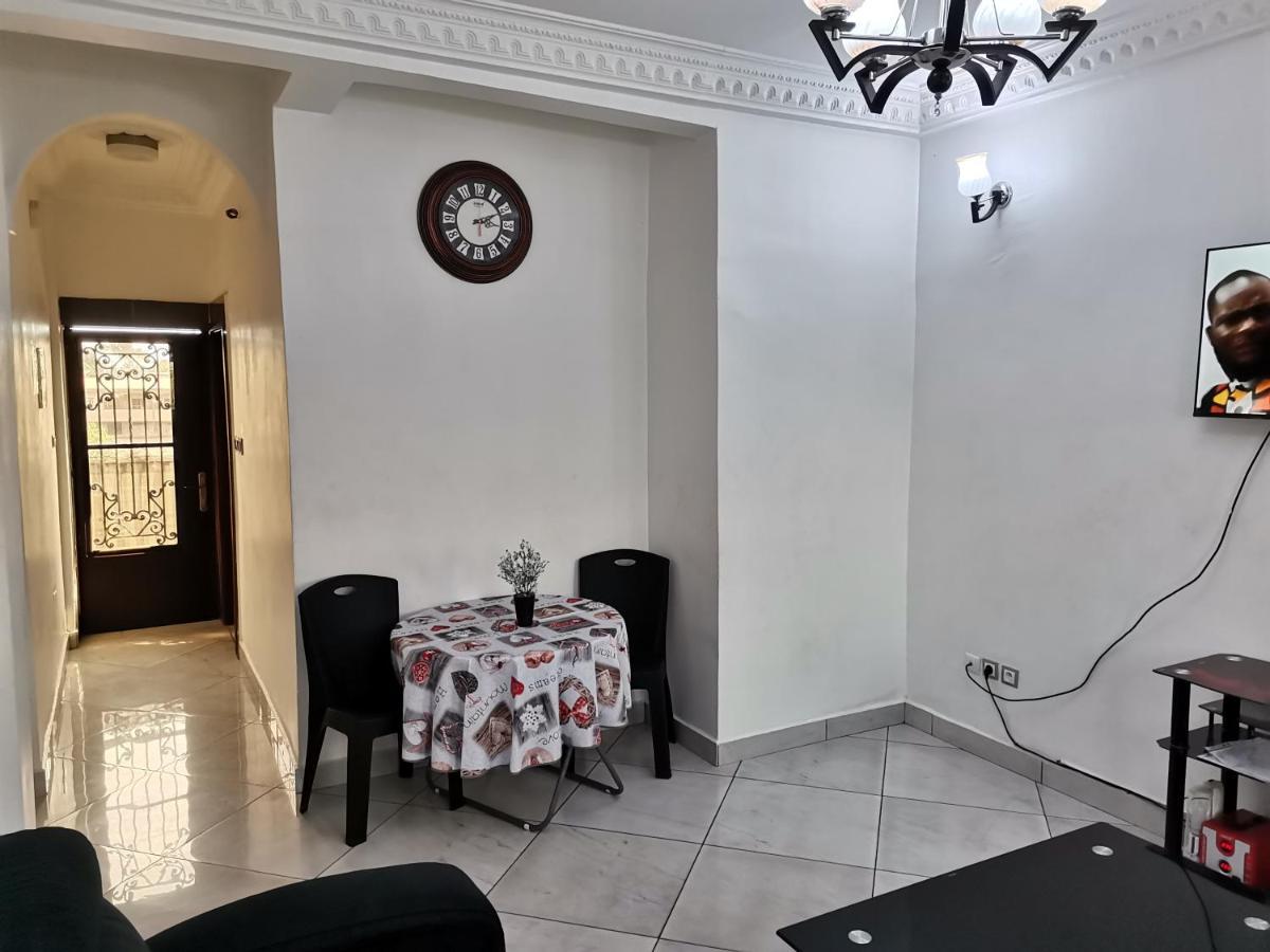 Residence Hoteliere Mb-202 C Douala Ngoại thất bức ảnh