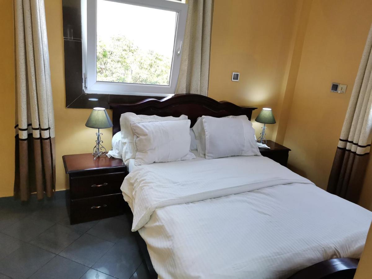 Residence Hoteliere Mb-202 C Douala Ngoại thất bức ảnh