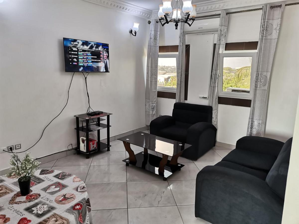Residence Hoteliere Mb-202 C Douala Ngoại thất bức ảnh