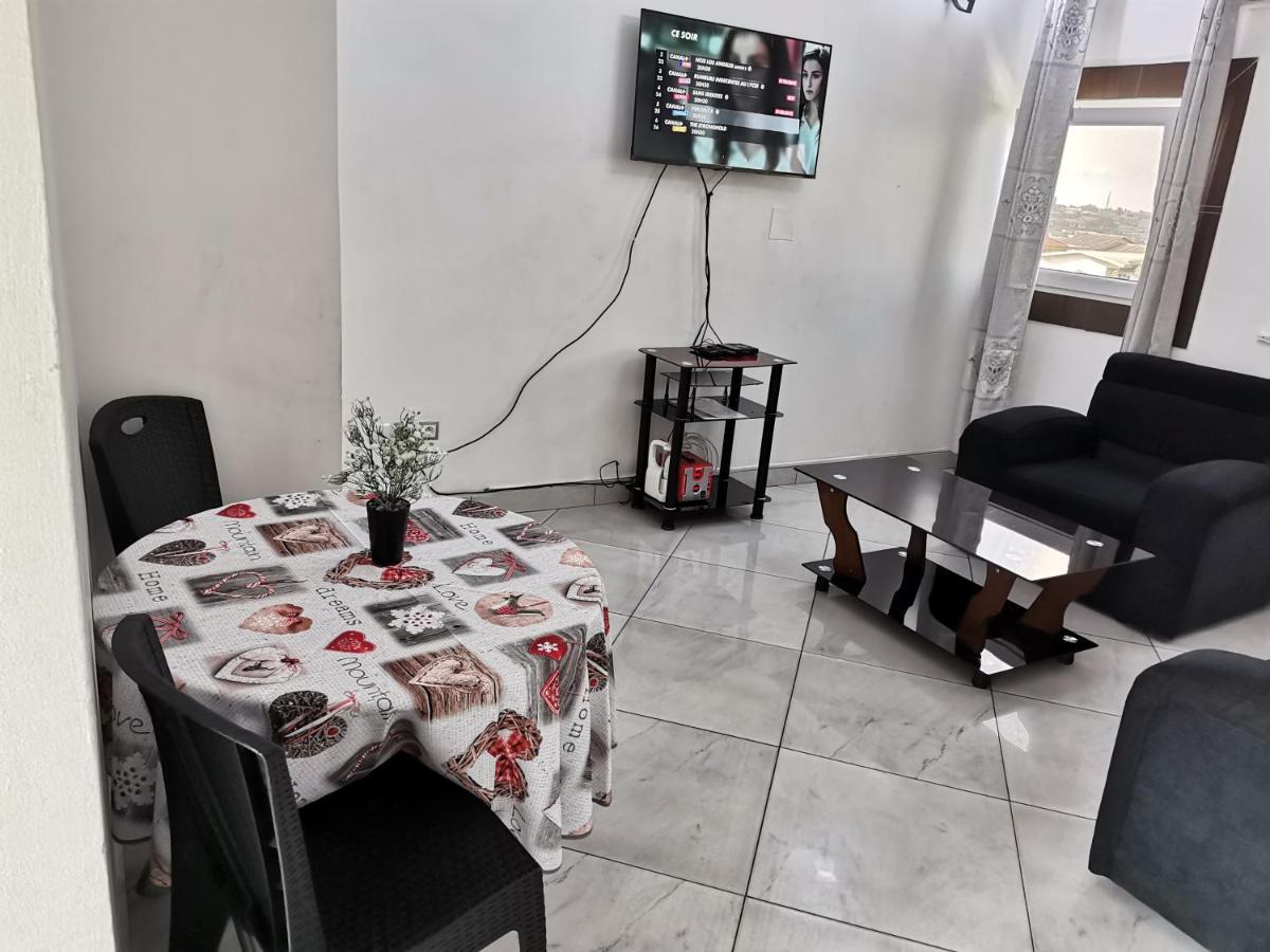 Residence Hoteliere Mb-202 C Douala Ngoại thất bức ảnh