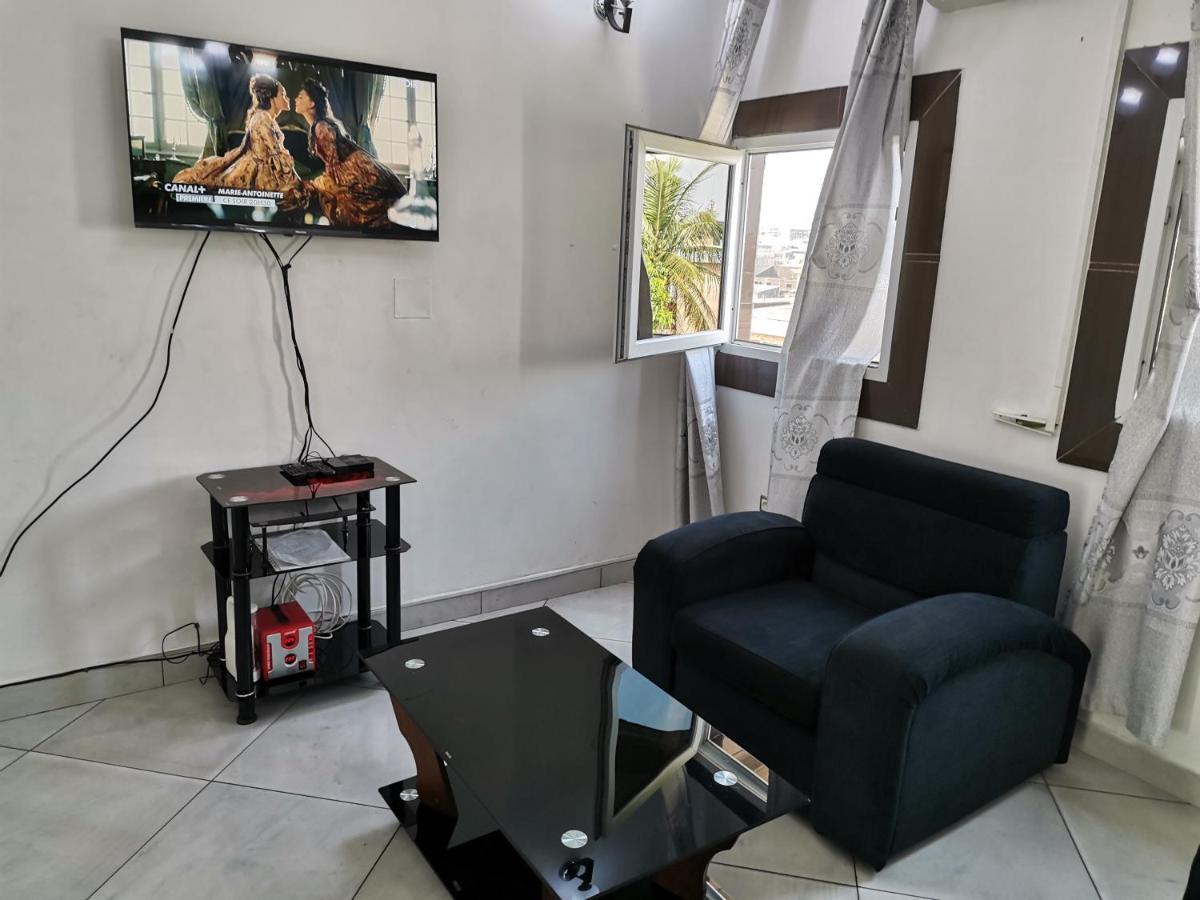 Residence Hoteliere Mb-202 C Douala Ngoại thất bức ảnh
